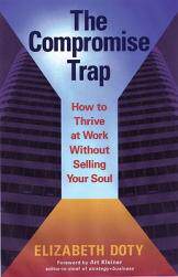 【预售】The Compromise Trap: How to Thrive at Work Without