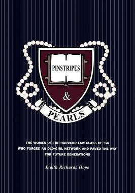 【预售】Pinstripes & Pearls: The Women of the Harvard Law