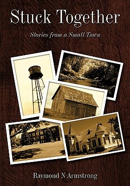 【预售】Stuck Together: Stories from a Small Town