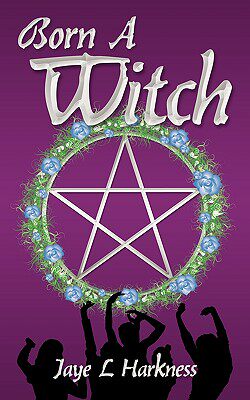 【预售】Born a Witch