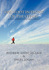【预售】One Foot in Front of the Other