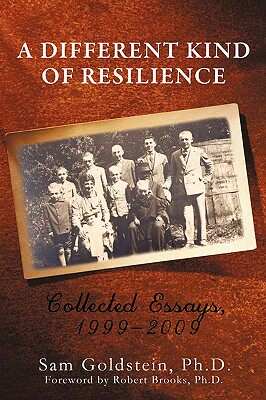 【预售】A Different Kind of Resilience: Collected Essays