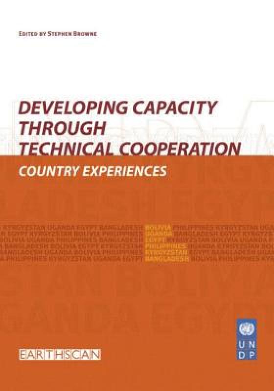 【预售】Developing Capacity Through Technical Cooperation: