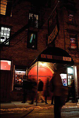 【预售】New York Theater Review 2009