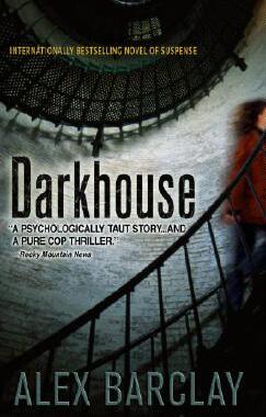 【预订】Darkhouse