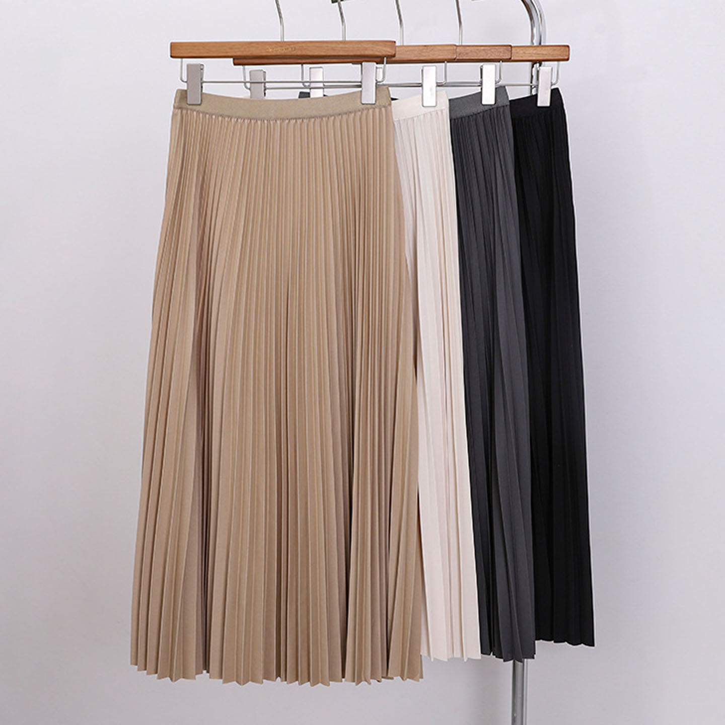 白色简约风琴百褶裙女2026春夏新款a字大摆裙高腰中长显瘦半身裙