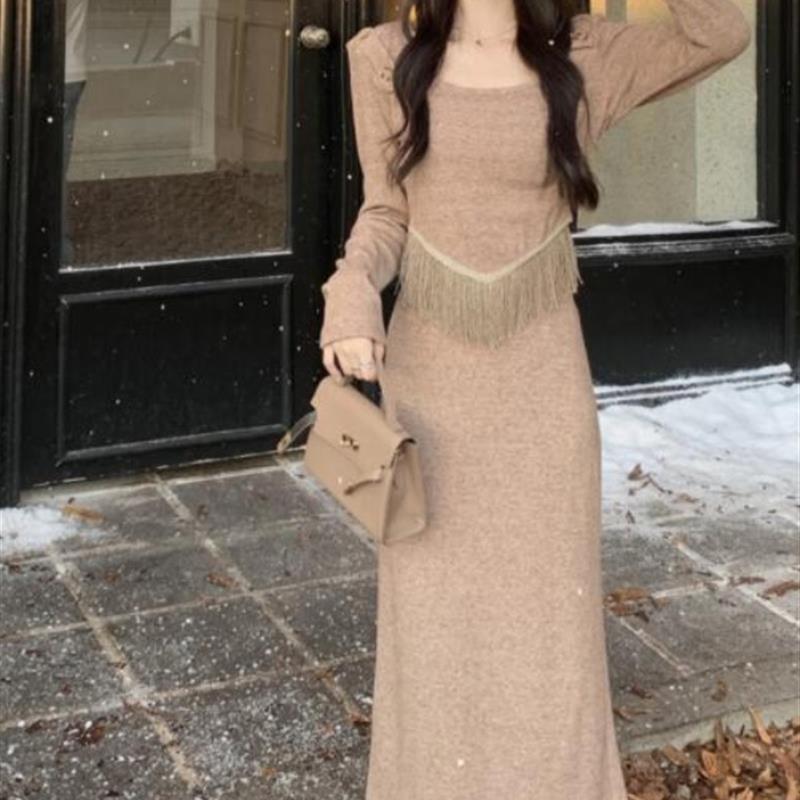 名媛小香风驼色套装方领流苏长袖短款针织衫气质中长款针织半身裙