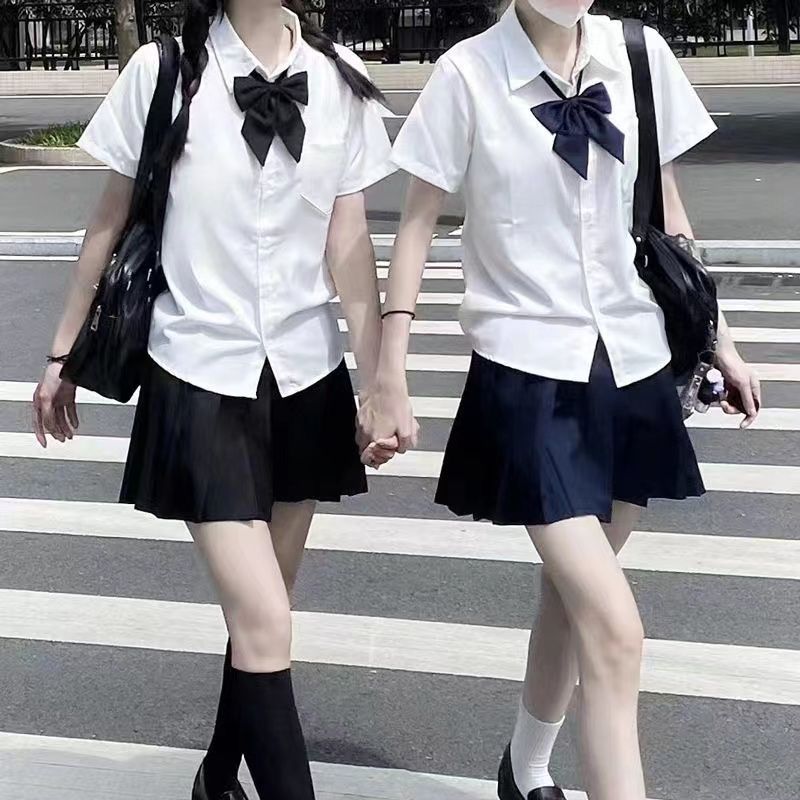 日系正版学院风JK制服套装短袖衬衫女基础款学生班服白衬衣百褶裙