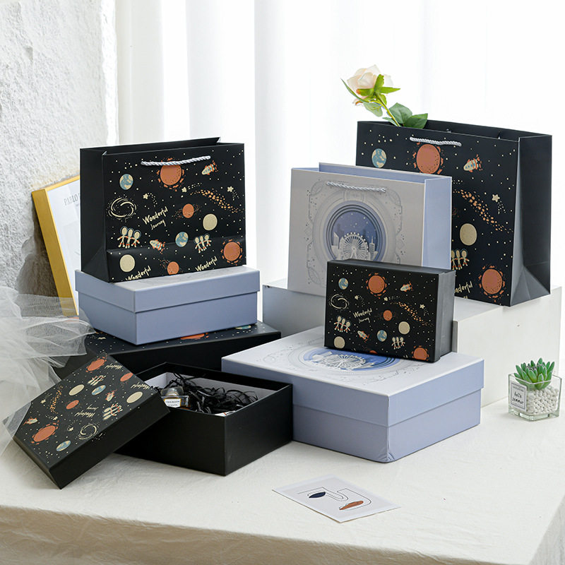 卡通ins风礼品盒精美生日礼物盒伴手礼包装盒纸盒圣诞节礼盒现货,包装,生日礼品包装,淘宝优惠券,粉丝福利购,淘宝优惠卷