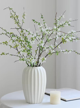 雪柳仿真花北欧高级感家居客厅桌面摆件假花酒店装饰拍照摆件花束