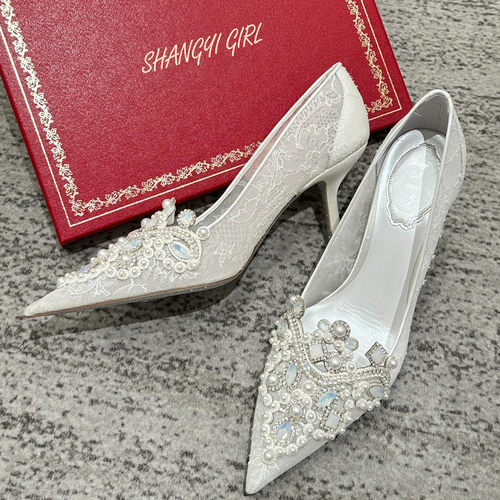 2026新款水钻尖头婚鞋女新娘鞋婚纱高跟鞋伴娘鞋细跟白色礼服单鞋