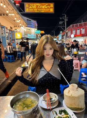 你的鱼 海德公园 微胖mm春夏拼接一衣两穿套装 2/24 20:00新品9折