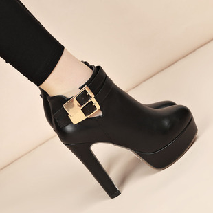 2025新款 裸靴 超高跟马丁靴女防水台粗跟短靴女加绒百搭秋冬高跟鞋