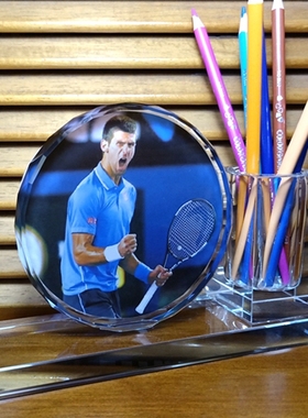德约科维奇纪念品摆设网球明星礼品收藏品礼物装饰品水晶笔筒摆件
