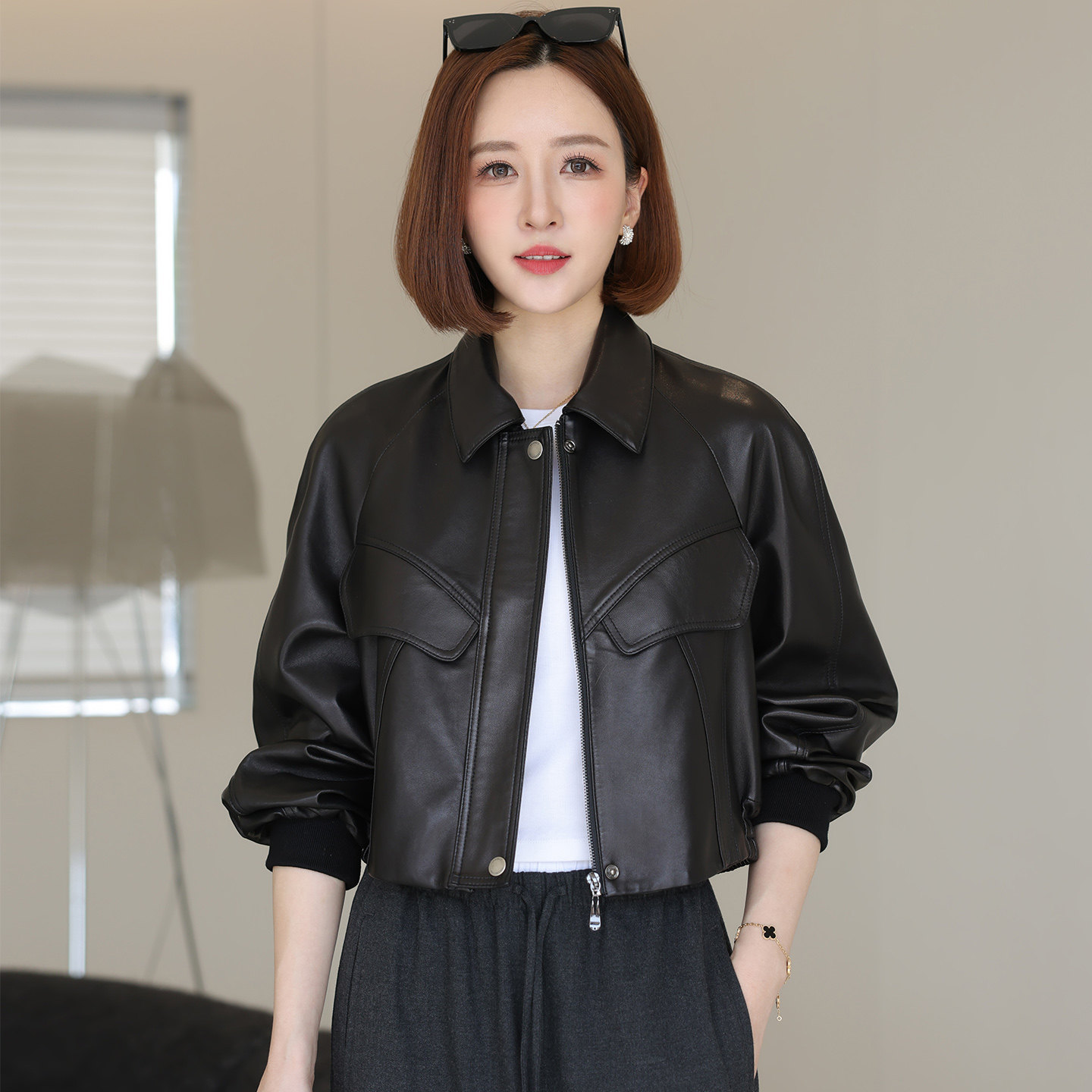 短款落肩袖真皮绵羊皮夹克外套女