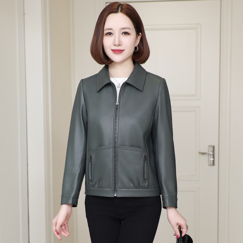 绵羊皮夹克外套短款小个子中年妈妈2025秋冬海宁真皮皮衣女式新款