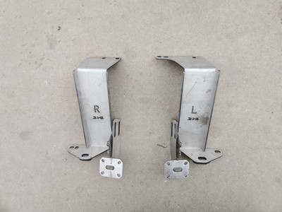 普拉多中网射灯支架普拉多射灯支架14款普拉多中网射灯支架LC150