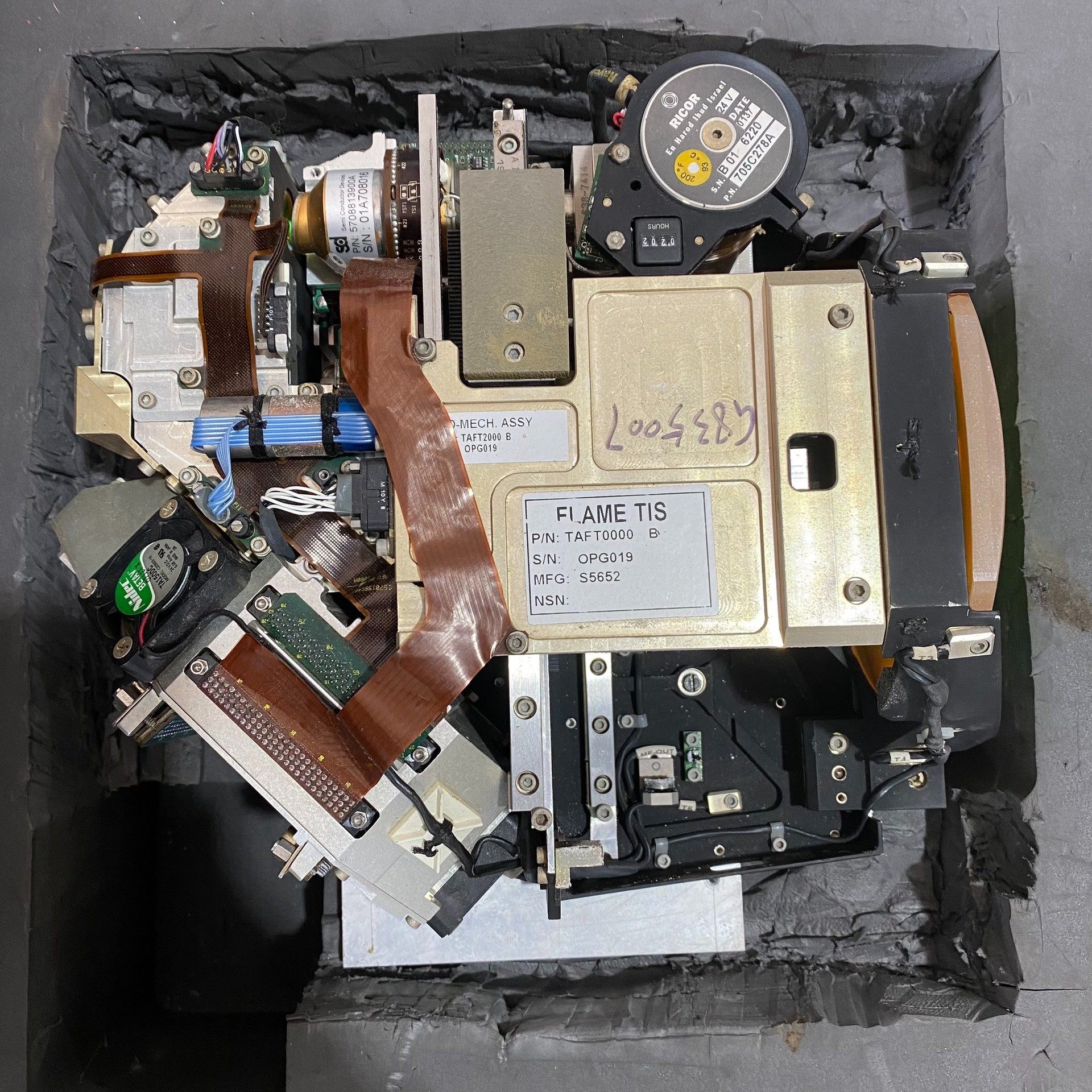 出售FLAME TIS系统组件，型号TAFT0000 B，序工业备件