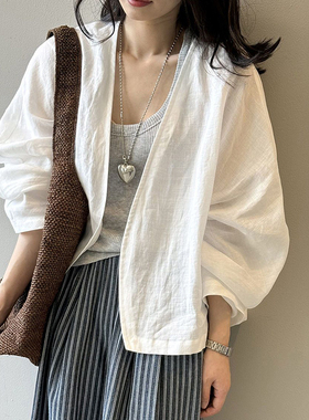 复古苎麻白色衬衫薄外套女夏季小披肩开衫上衣设计薄款宽松防晒衫