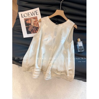 设计感暗纹提花缎面吊带背心女夏季高级感宽松百搭显瘦无袖上衣潮