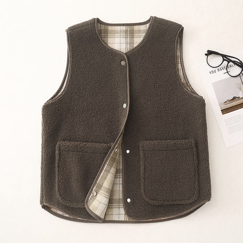 正反两穿羊羔毛复古保暖马甲女秋冬外搭叠穿羊羔绒无袖坎肩外套