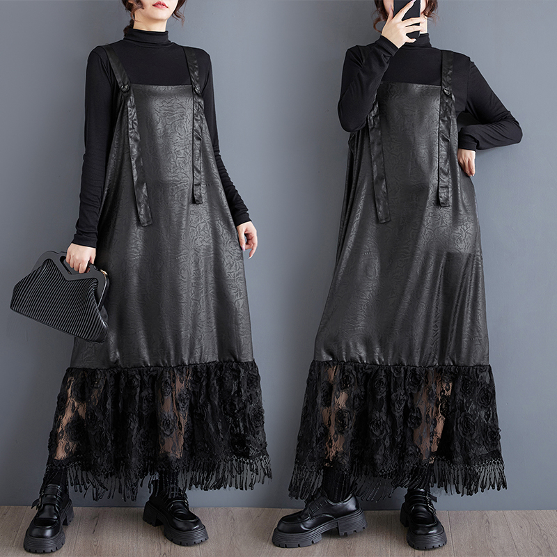 高级感洋气pu皮背带连衣裙女春秋欧货蕾丝拼接宽松气质吊带长裙子