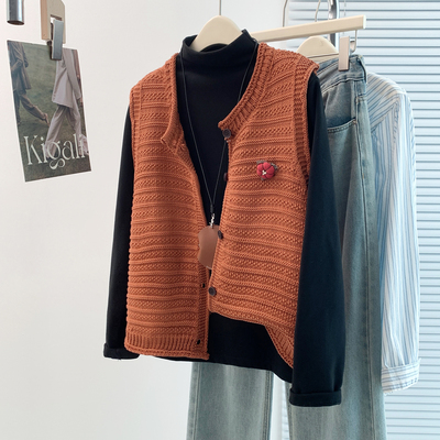 日系复古花朵装饰针织马甲背心女秋季减龄休闲显瘦叠穿毛衣坎肩潮