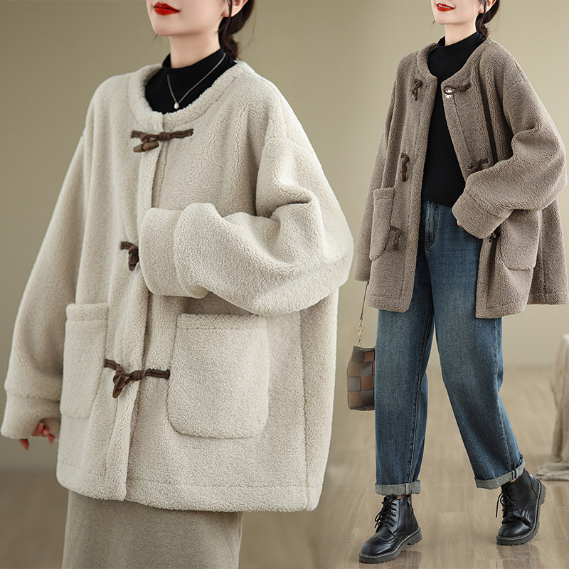复古牛角扣羊羔毛外套女冬季宽松慵懒风遮肉显瘦休闲摇粒绒棉衣服