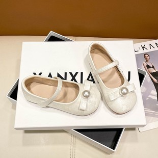 女童公主鞋春秋2025年新款儿童小皮鞋女宝宝软底单鞋新中式国风鞋