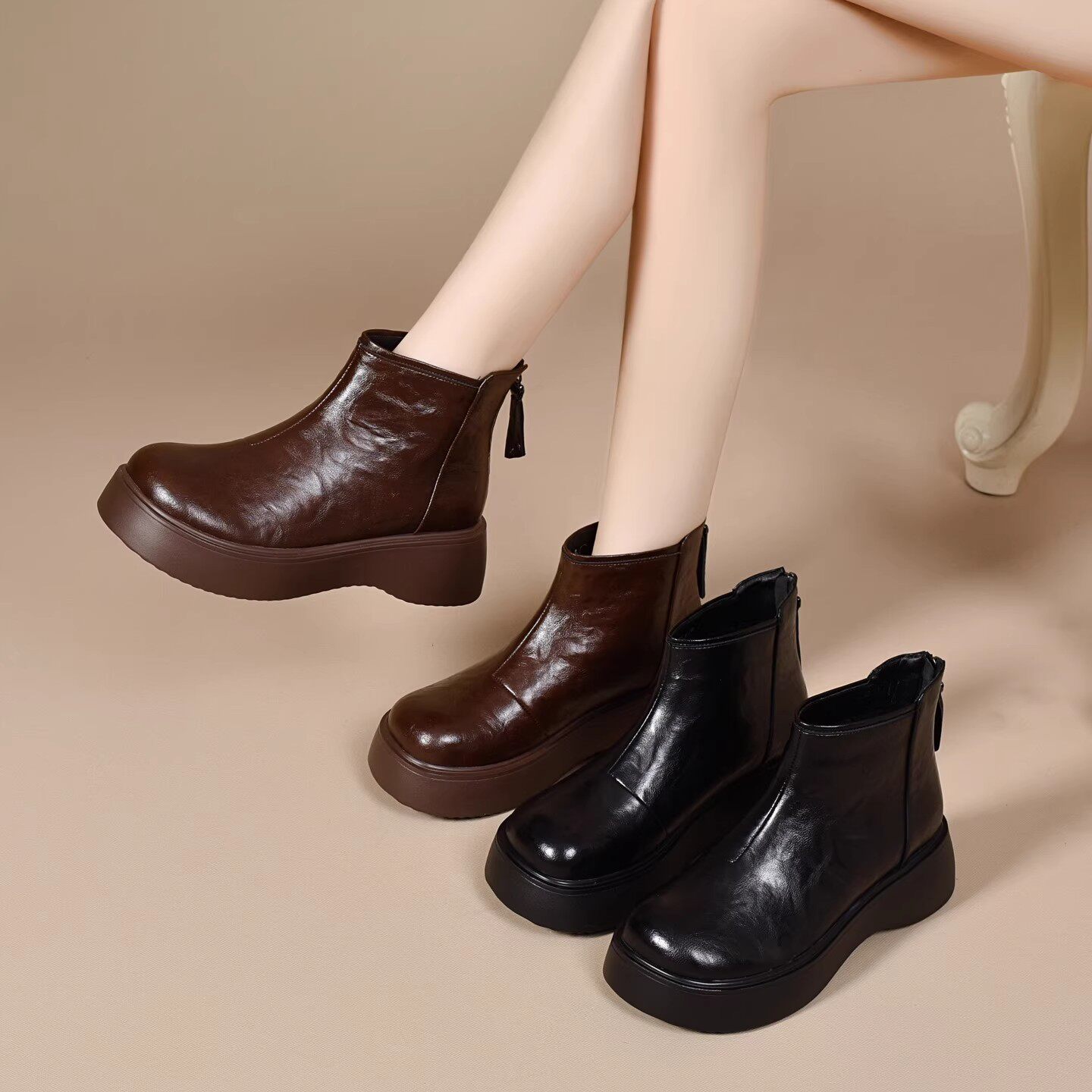 软底马丁靴女2025新款秋冬爆款时尚厚底英伦风短靴增高雪地棉靴子