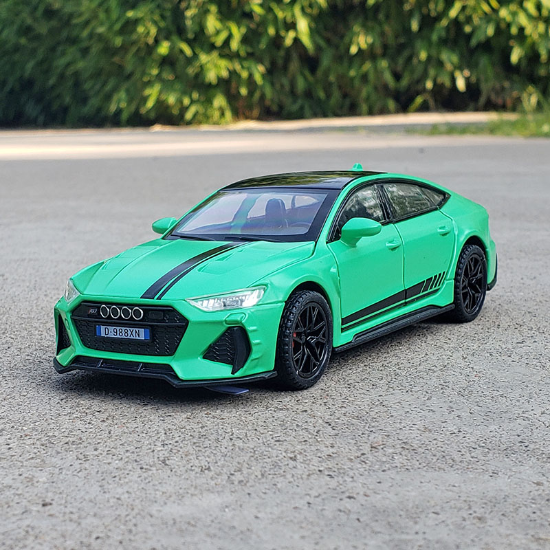 嘉业1:32奥迪rs7合金汽车模型开门回力声光玩具车仿真金属车摆件