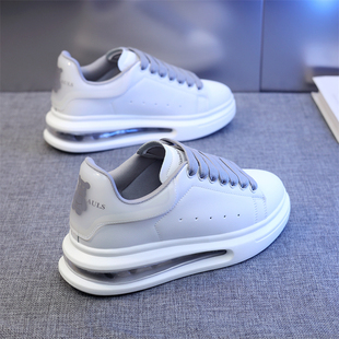 男女小白鞋增高厚底气垫运动休闲鞋男2026年春季小白鞋休闲鞋男女