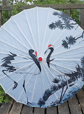 水墨画夏季小广场舞油纸伞