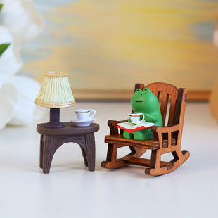 桌面摆件青蛙摇椅可爱情绪治愈小摆件办公桌车载装 饰解压生日礼物
