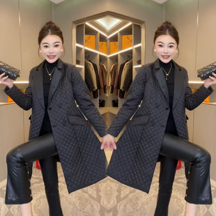 冬季新款网红爆款菱格纹棉服女高级感时尚百搭气质中长款加厚外套