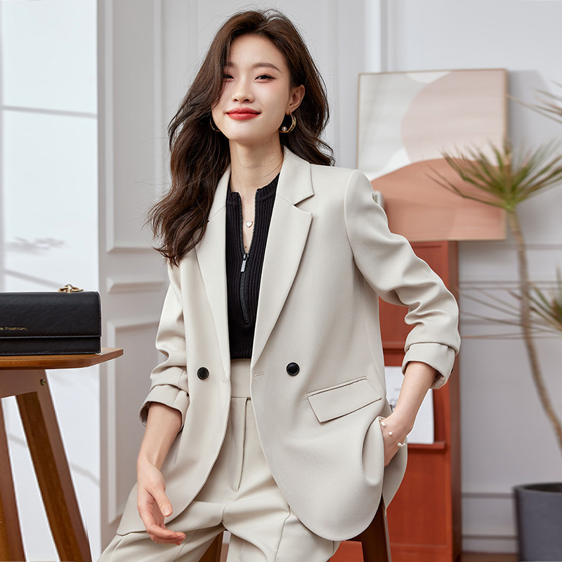 白色西装外套女上衣短款小个子春秋2025新款休闲修身洋气女士西服