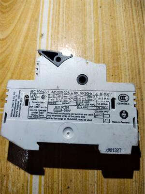 维纳尔Wohner连器 熔断器 AES10X38(议价)