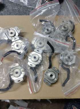 S17Bit编码器，外圆尺寸35mm，内径直6mm直孔。成色（议价）