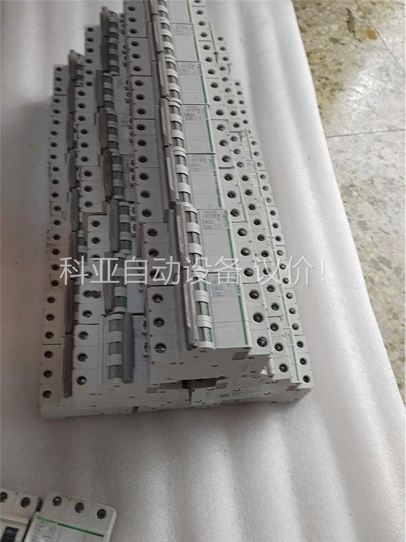 施耐德空开3P，mart系列有C6-……D4…&hellip