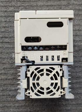 安川变频器VS-606V7 CIMR-V7AT42P2 2.(议价)