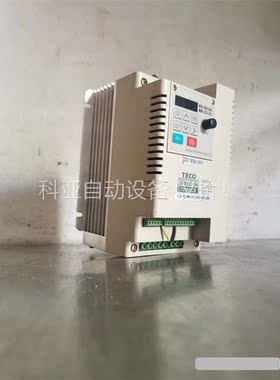 东7200CX系列变频器 220V 1.5KWJNT(议价)