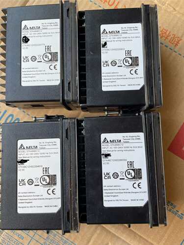 出两个台达温控器 DTK9696C12，四个，成色漂亮。 功(议价)