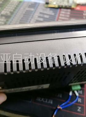 欧姆龙触摸屏NP5-MQ001B，二手拆机，拍，带安装(议价)