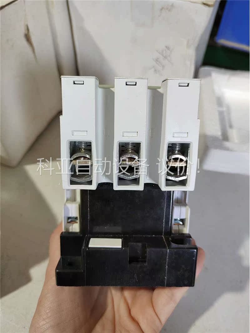 3TF46触器 10个,一个包装盒破损一个没有(议价)