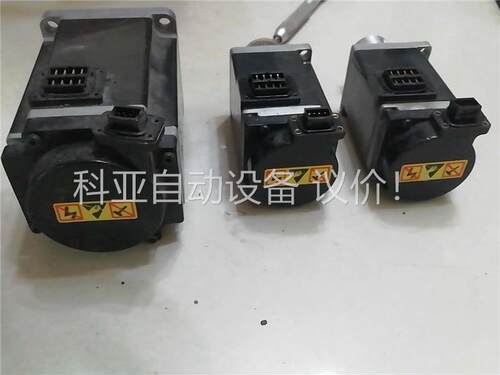 山洋马达R2AA04010FXH00（2个），R2AA060(议价)