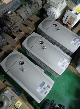 贝克VT4.40真空泵出售，功能包好，三相380V电压，刚换