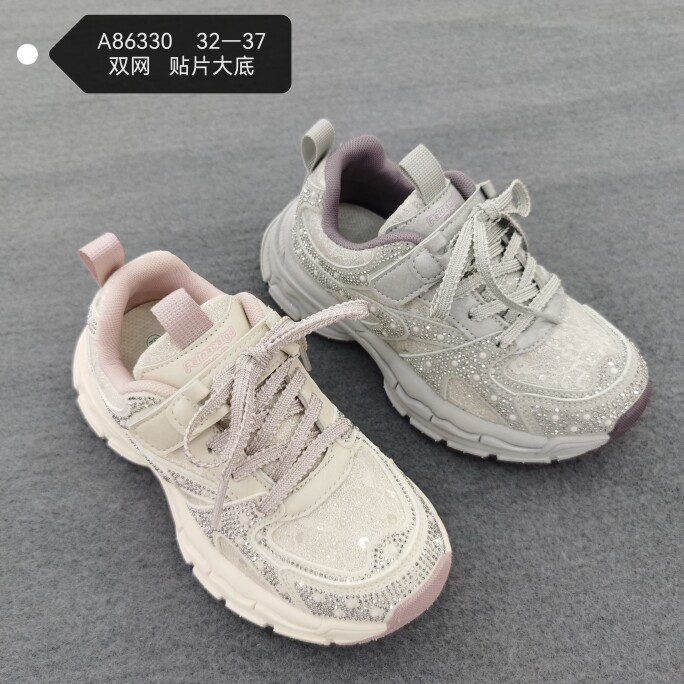 女童时尚潮童珍珠亮皮潮童老爹鞋2026秋季新款童鞋舒适皮面运动鞋