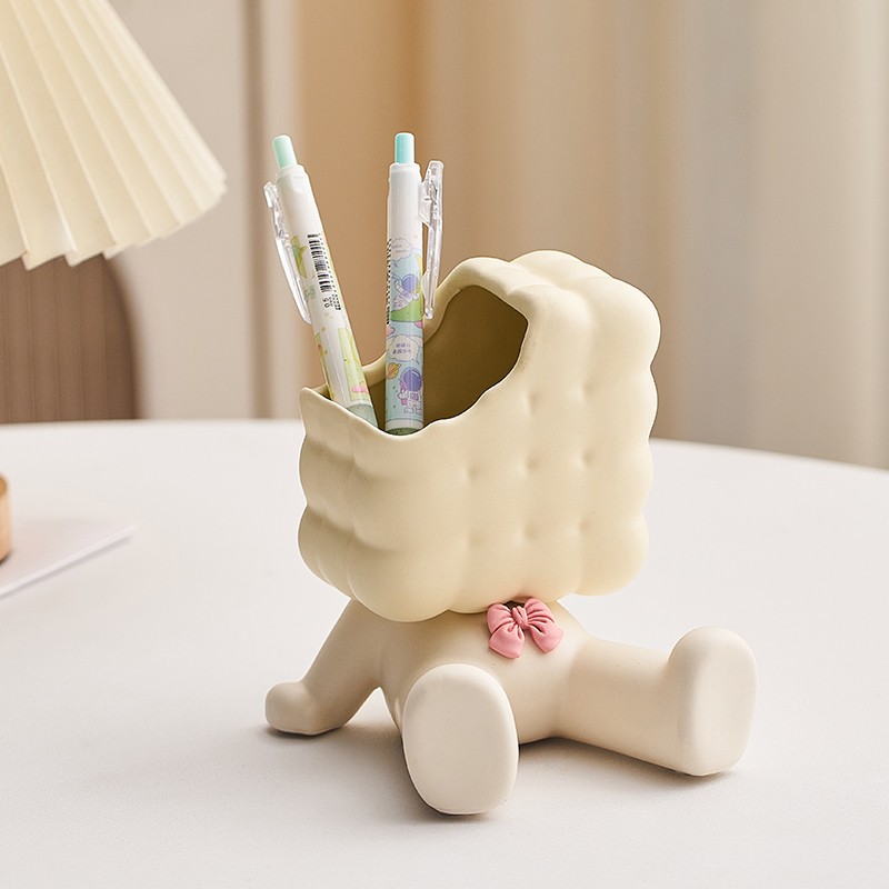 儿童房可爱卡通饼干造型笔筒