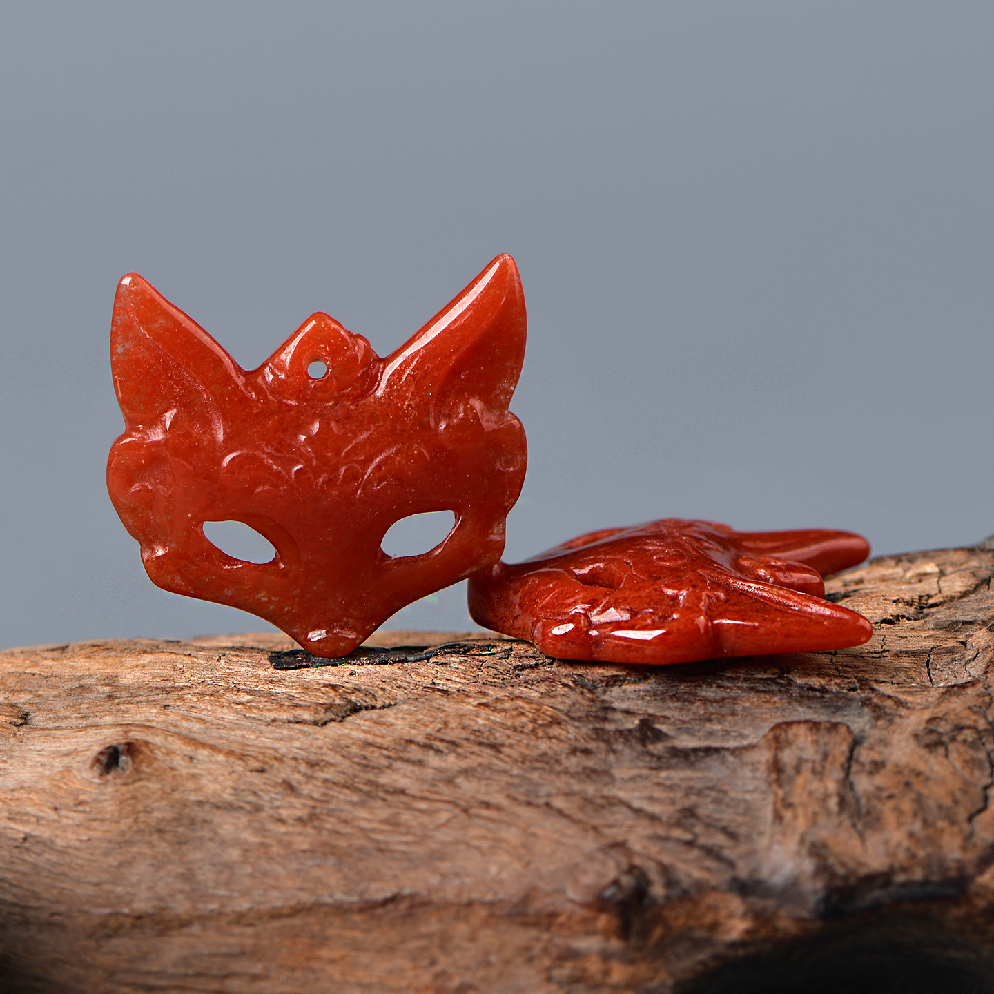 天然南红玛瑙九尾狐吊坠