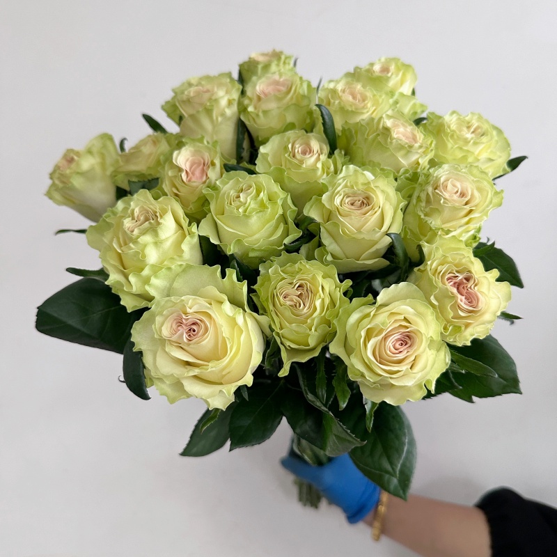 琉璃翠鲜切玫瑰 家居办公室水插花宴会装饰 婚庆布场摆设同城速递